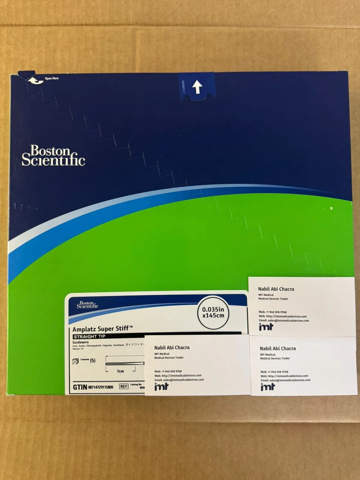 Boston Scientific Amplatz Super Stiff Guidewire M001465021 0.035 in x 260 cm 3 mm J-Tip